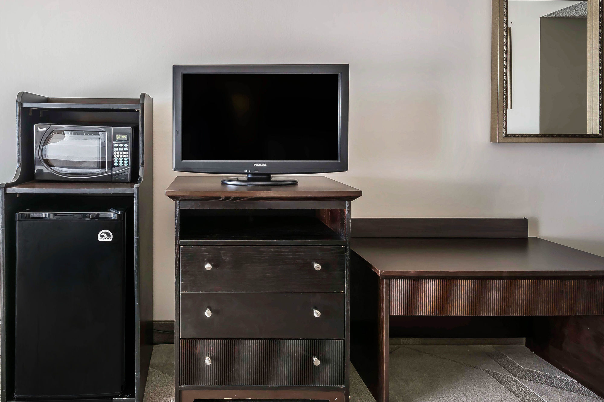 Фото Orlando International Airport Hotel
