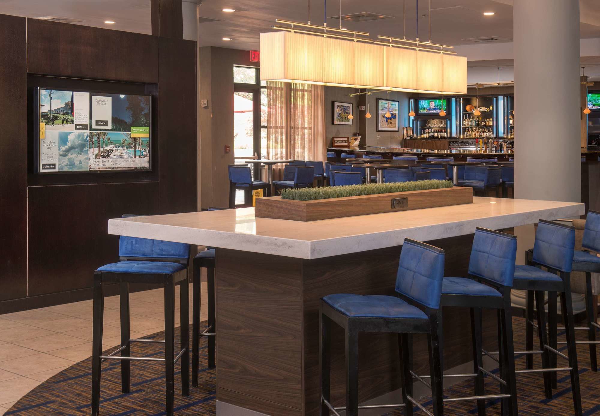 Фото Courtyard by Marriott Newark-University of Delaware