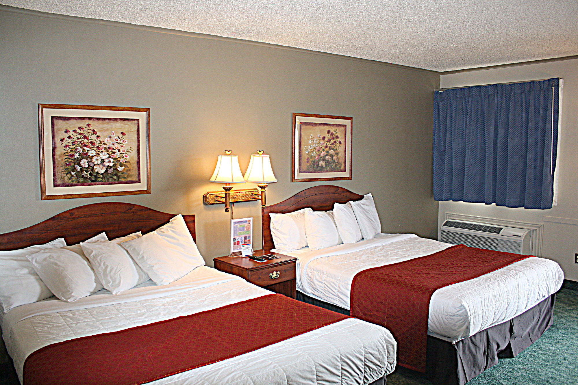 Фото Econo Lodge Salina Scenic Route 89 & I-70