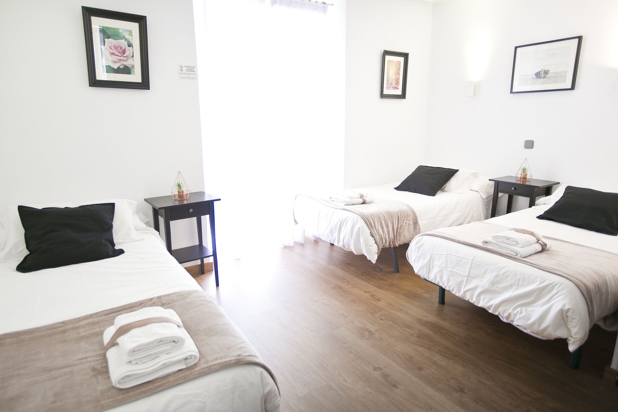 Фото Hostal La Bañezana