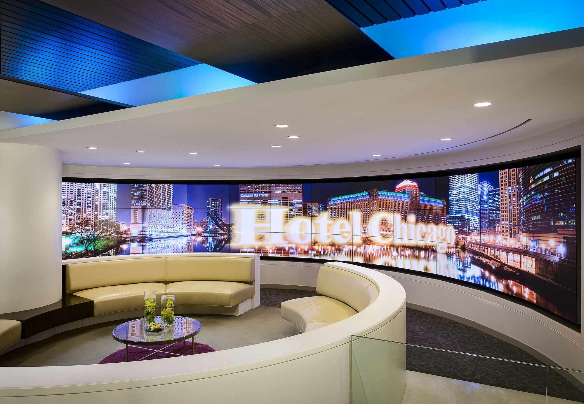 Фото Hotel Chicago Downtown, Autograph Collection by Marriott