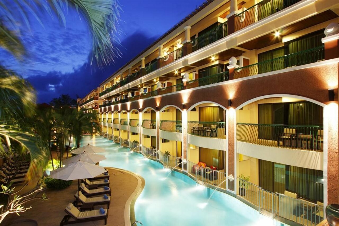 Фото отеля 1