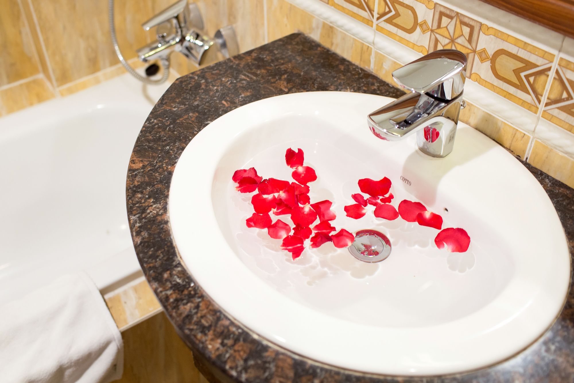 Фото Prince II Hotel