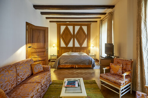 Гостиница La Maison des Têtes в Кольмаре-Рибовилле