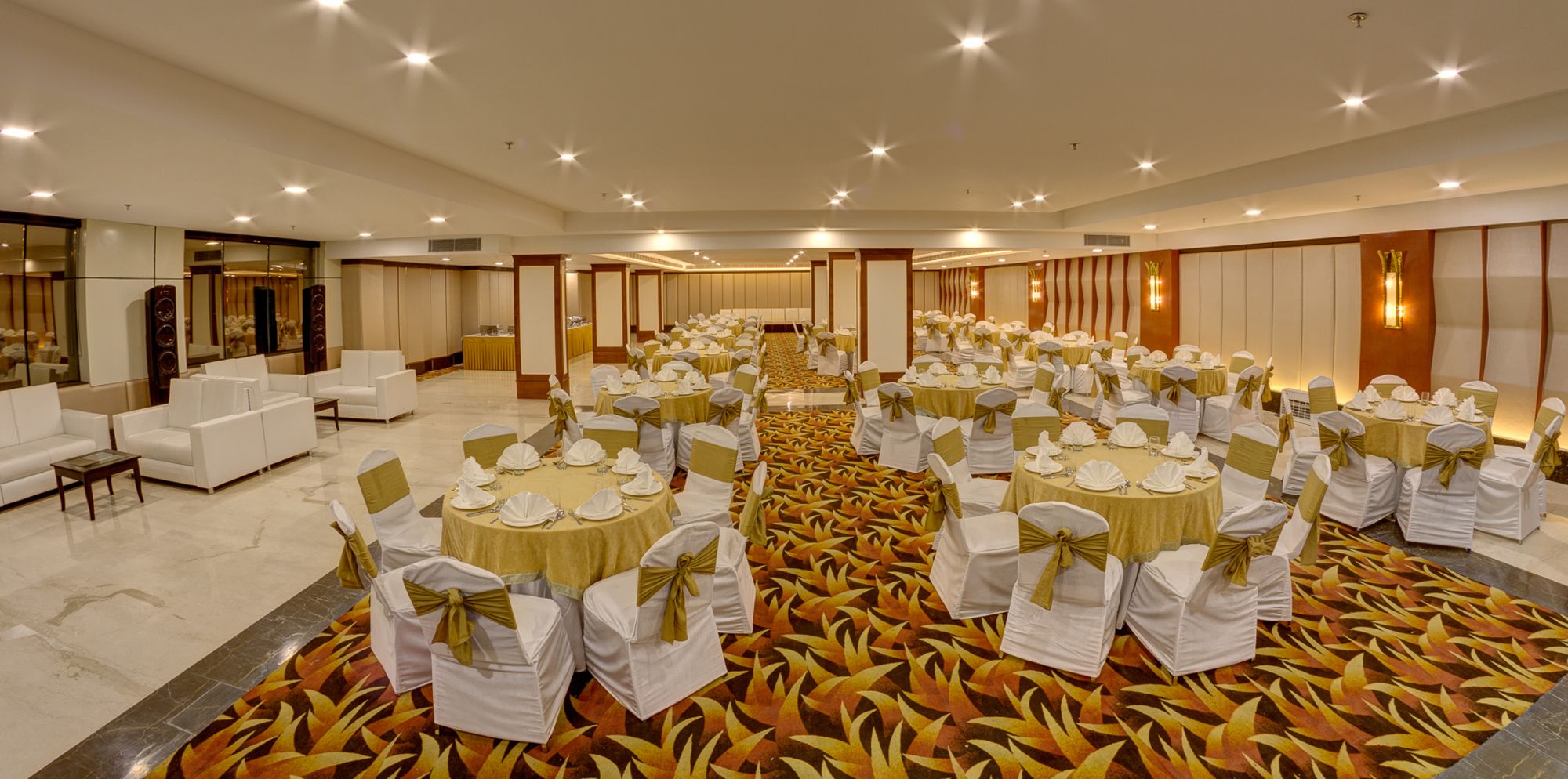Фото Days Hotel by Wyndham Jalandhar Jyoti Chowk