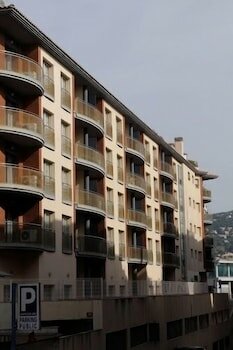 Фото Apartaments Ar Santa Anna II