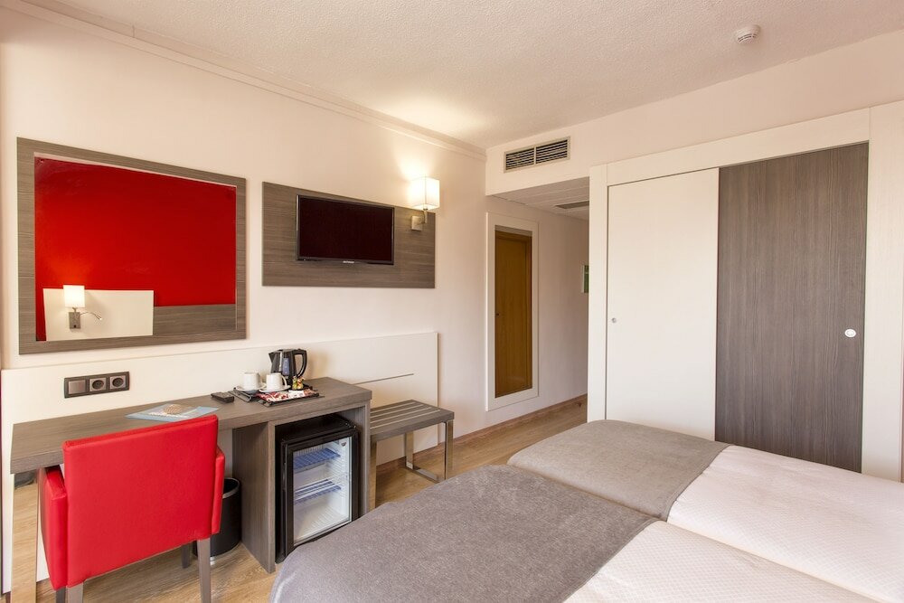 Фото Medplaya Hotel Riudor