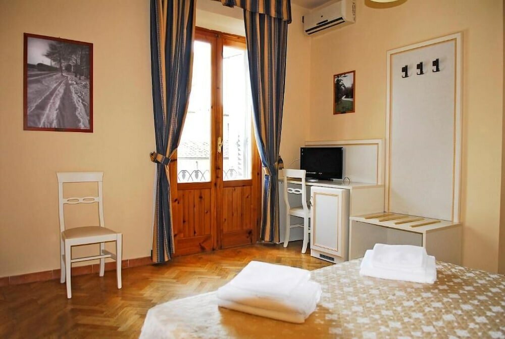 Фото Hotel Azzi Florence