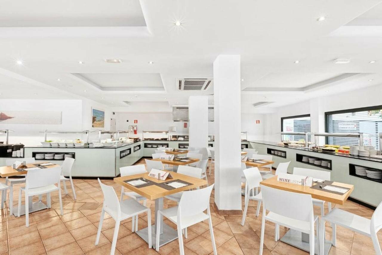 Фото Отель Thb Flora Aparthotel