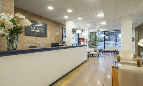 Внешний вид отеля Hotel Rosamar Maritim в Льорет-де-Маре, фото 3