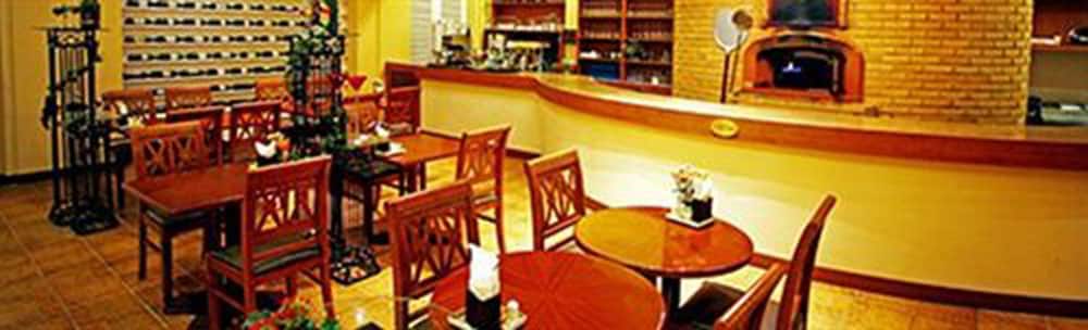 Фото Charis Hotel