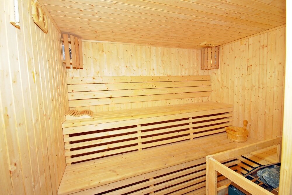 Фото Ramee Rose Hotel Apartments