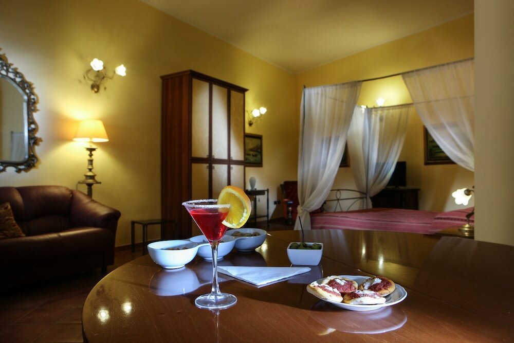 Фото Grand Hotel Capodimonte