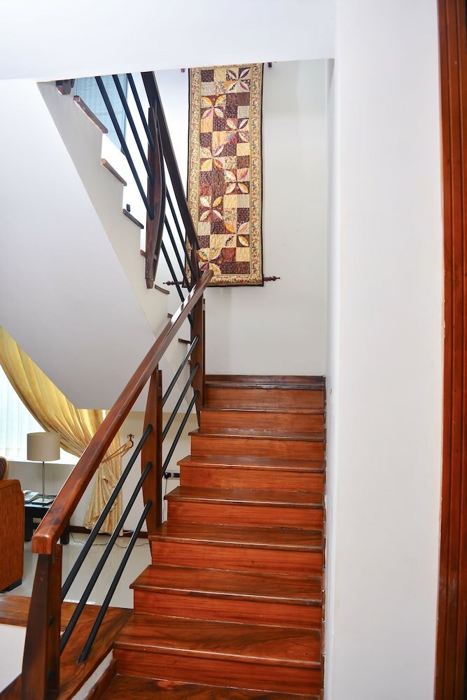 Фото Deluxe 4br Penthouse by Unique Towers