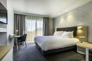 Гостиница Holiday Inn Perpignan