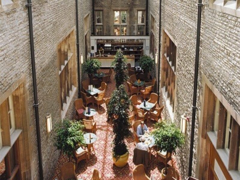 Фото De Vere Tortworth Court