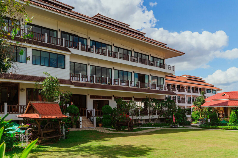 Гостиница Chiangkhan River Mountain Resort