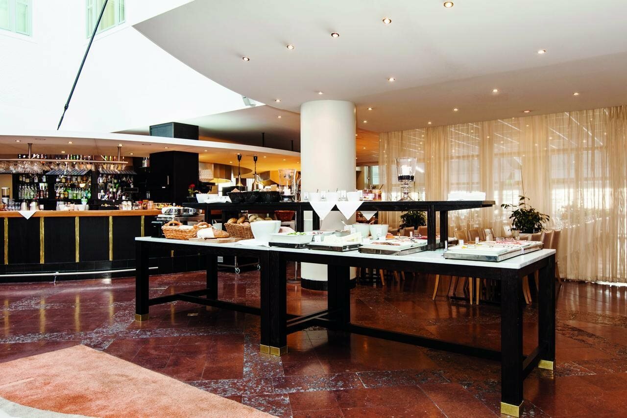 Фото Elite Hotel Marina Plaza