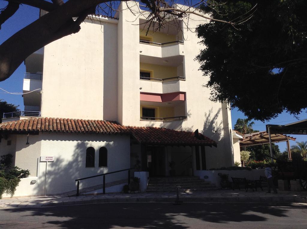 Фото Paphos Gardens Holiday Resort