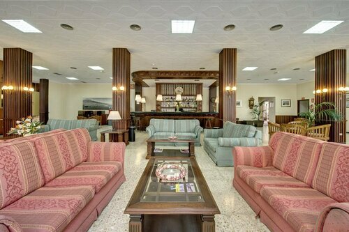 Внешний вид отеля Hotel Marte в Порто-де-ла-Крусе, фото 5