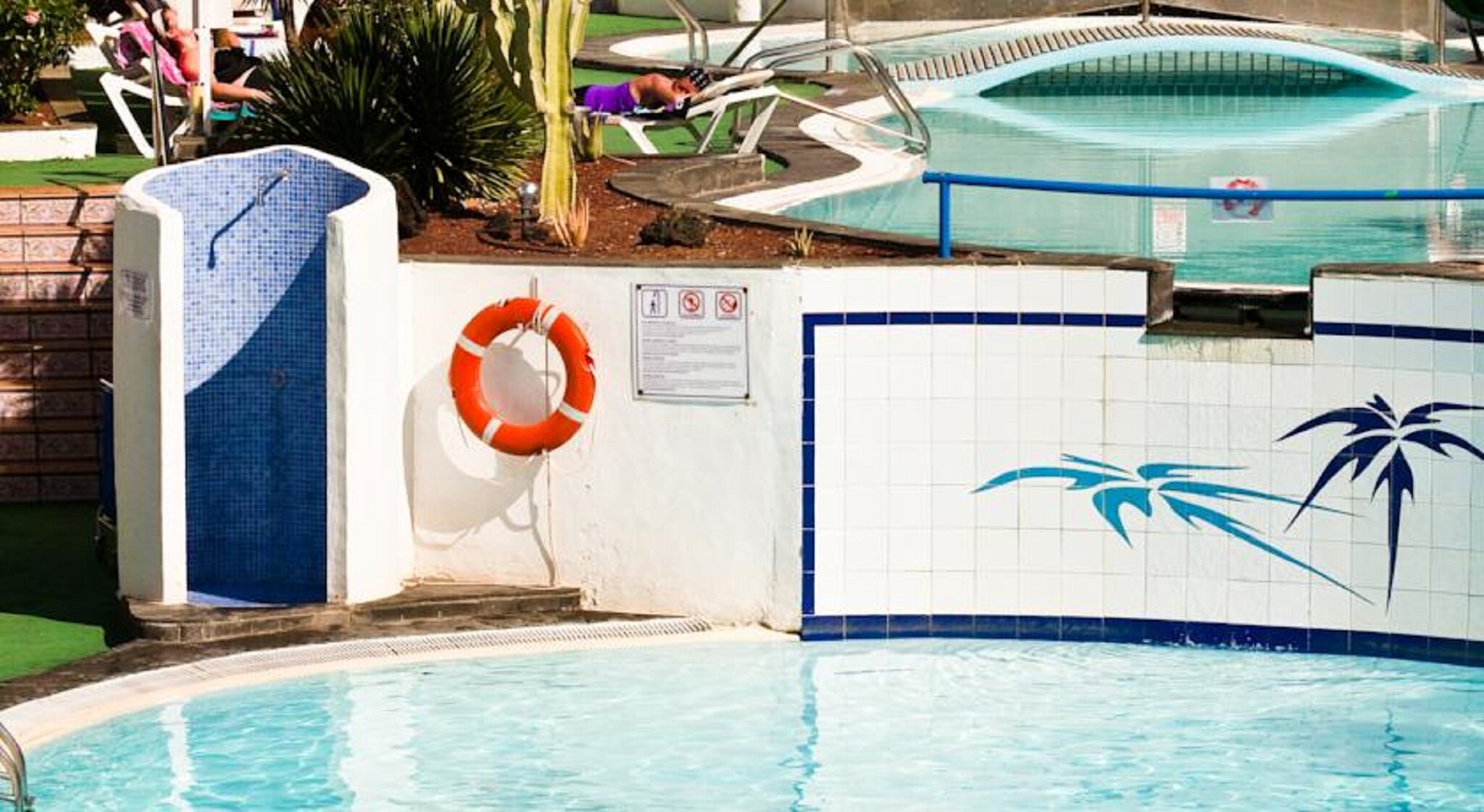 Фото Apartamentos Parque Tropical