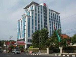 Гостиница Ibis Semarang Simpang Lima
