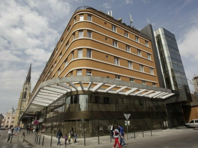 Фото Hotel Putnik