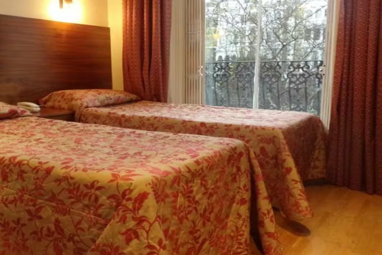 Фото Wedgewood Hotel