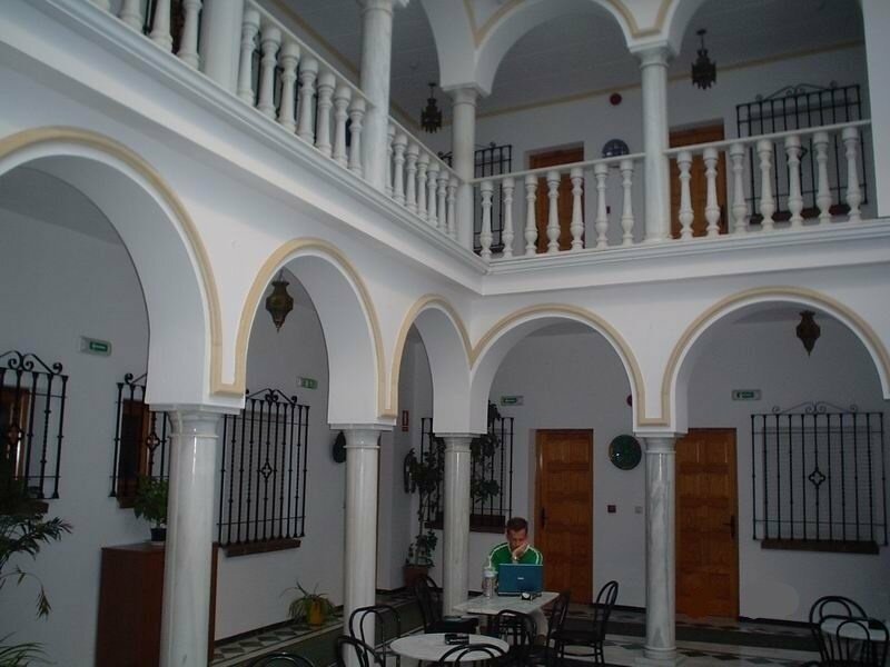 Фото Los Omeyas Hotel