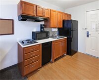 Фото Candlewood Suites Owasso, an Ihg Hotel
