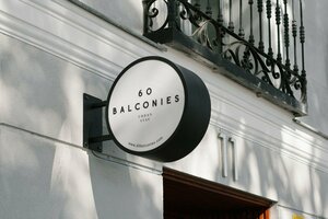 Апартаменты 60 Balconies Art