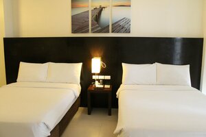 Гостиница Ocean Suites Boutique Hotel