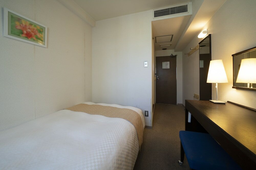 Фото Hotel S-plus Nagoya Sakae
