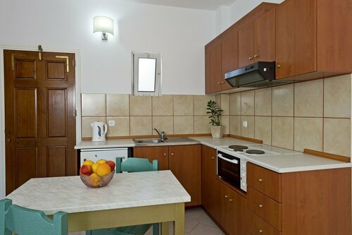 Апартаменты Trianta Hotel Apartments