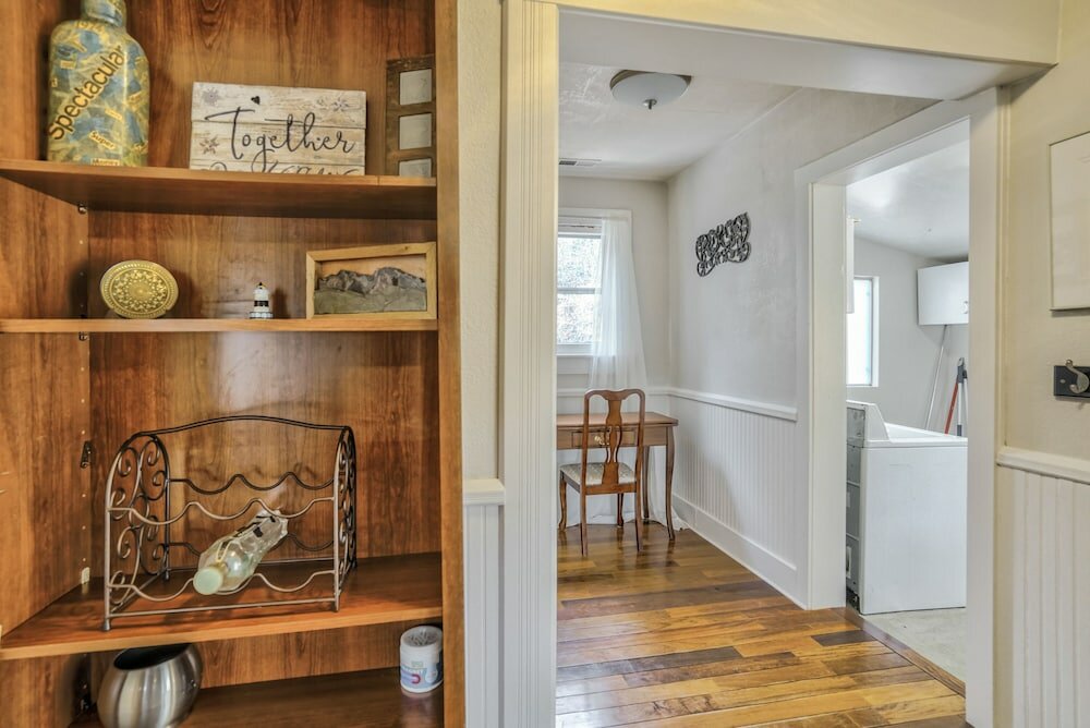 Фото Granite Grotto