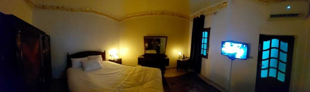 Фото Thomas Cook pyramids view