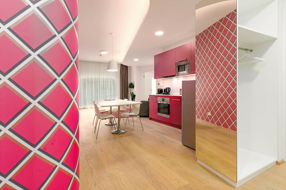 Фото Limehome Graz - Argos by Zaha Hadid