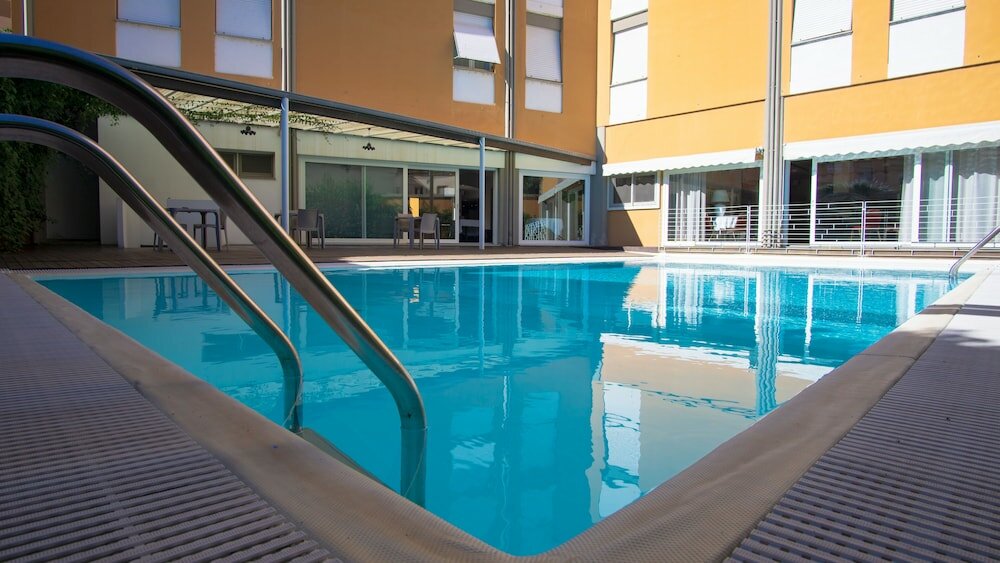 Фото Hotel Mistral 2