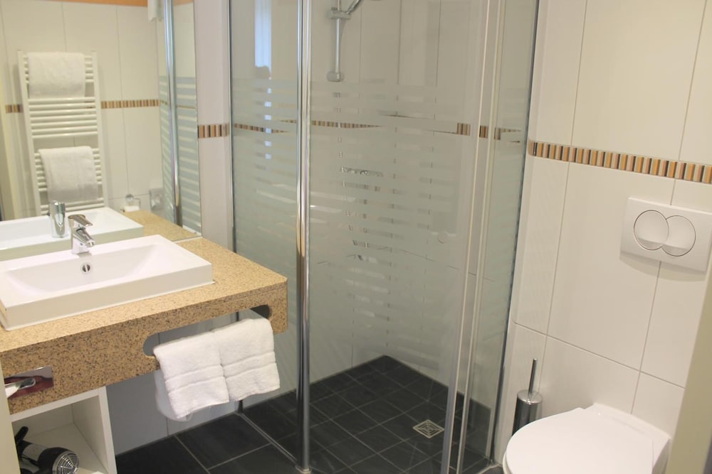 Фото 115343201885