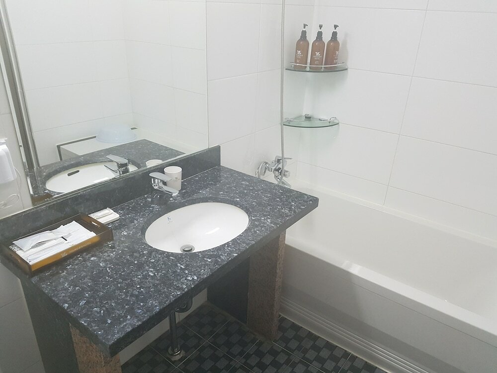 Фото Youngbin Hotel