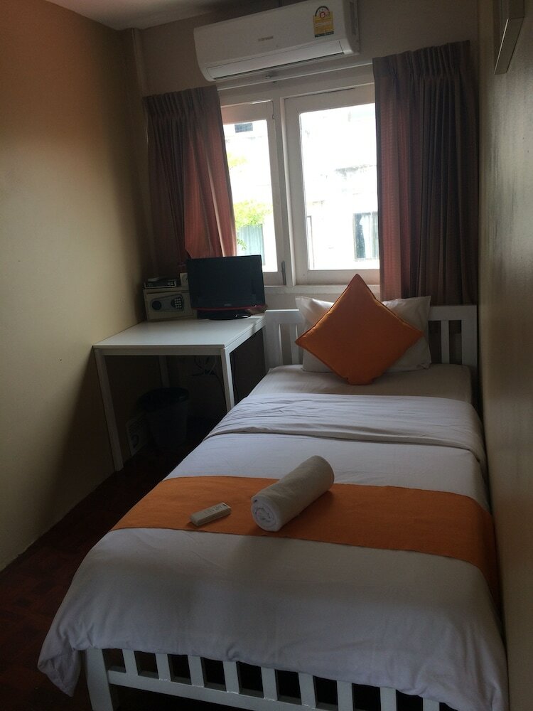 Фото Vx The Fifty - Hostel