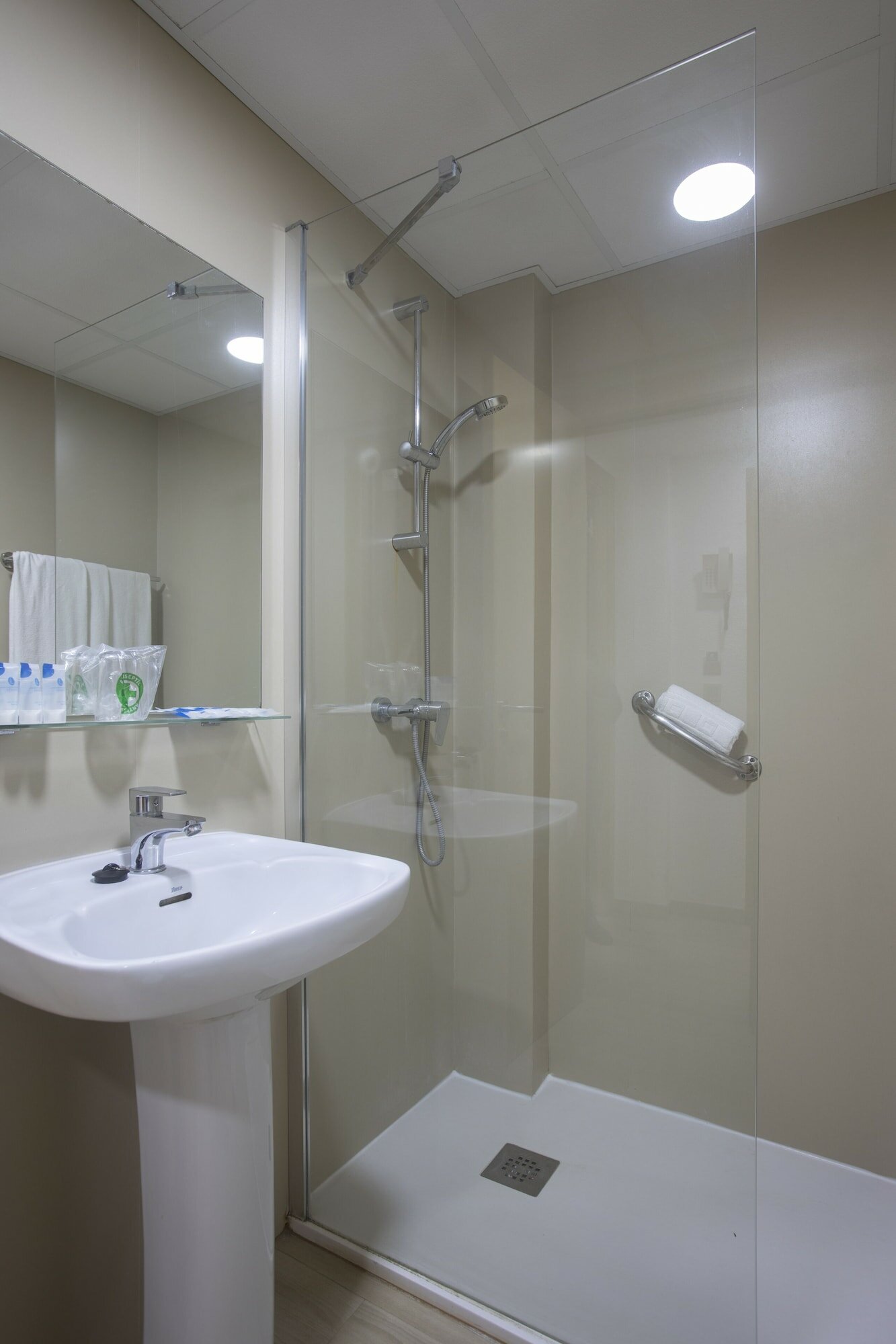 Фото Aparthotel Bcl Levante Club