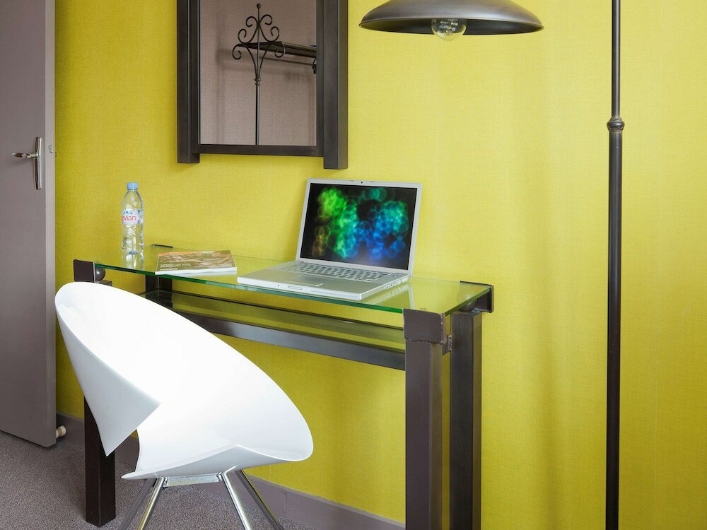 Фото Ibis Styles Centre Niort Hotel