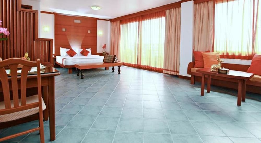 Фото Hua Hin Loft