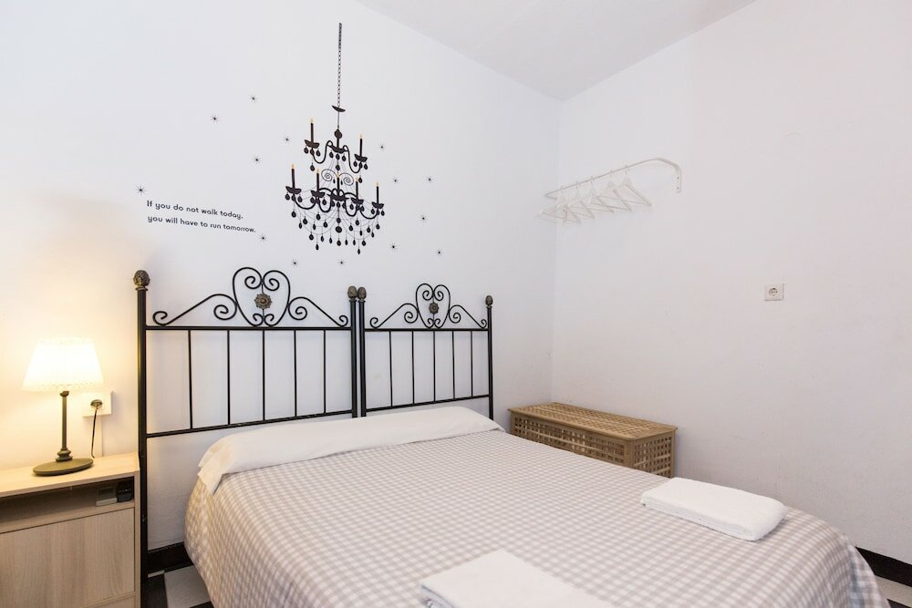 Фото Hostal Mesones