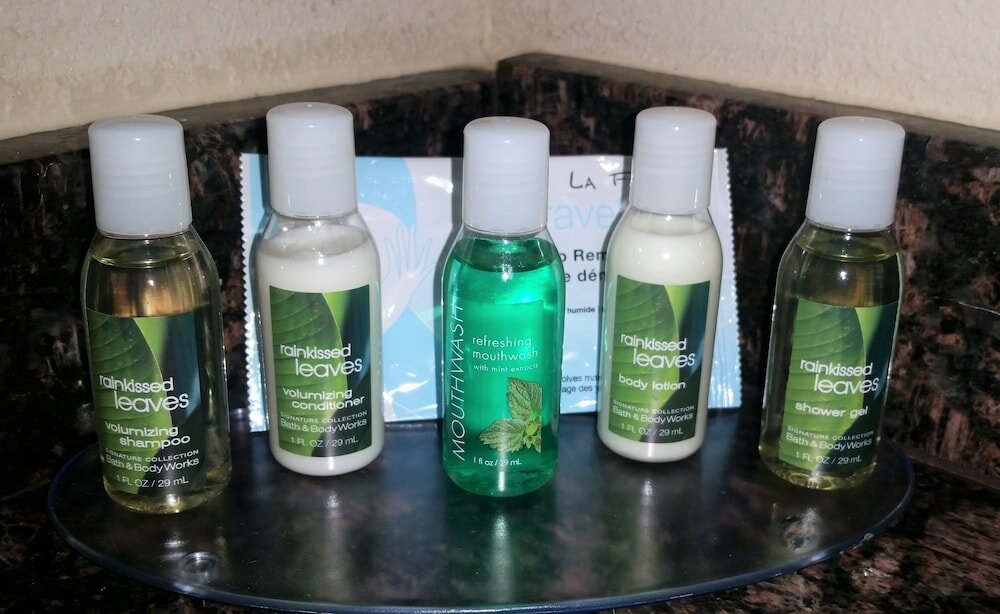 Фото Rock Island Inn & Suites