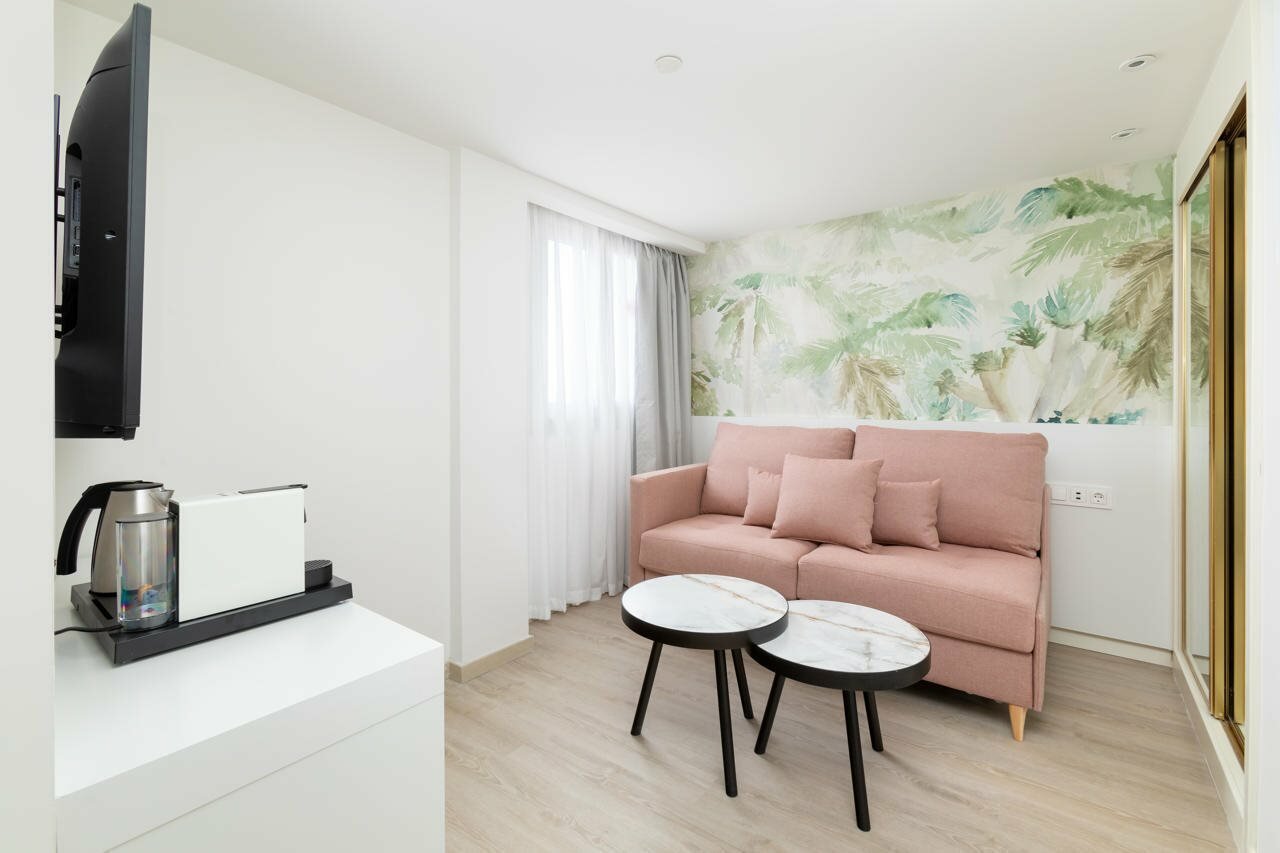 Фото Hotel Cristina by Tigotan Las Palmas - Adults Only