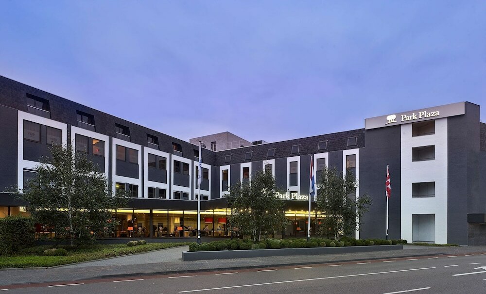 Фото отеля 1