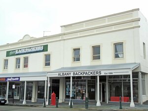Гостиница Albany Backpackers
