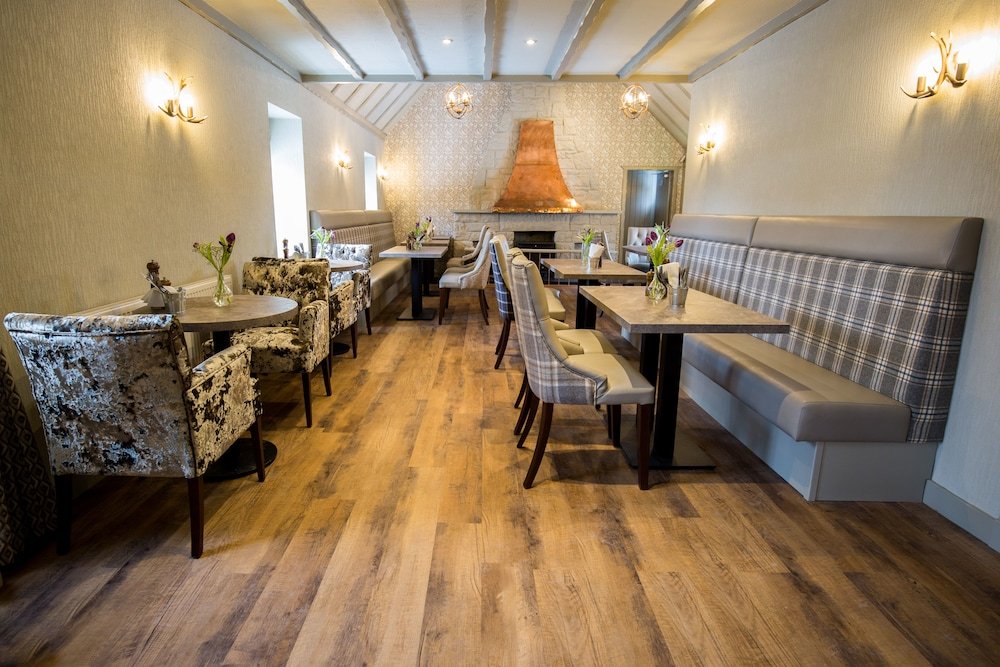 Фото The Stair Arms Hotel